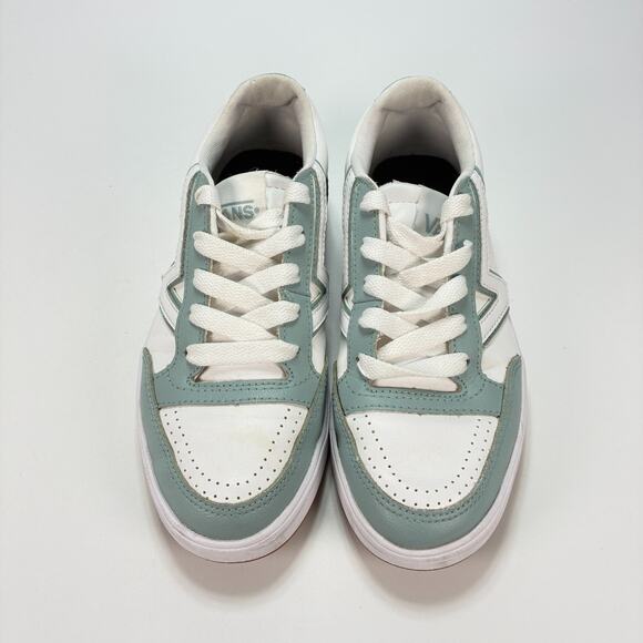 Vans Lowland ComfyCush Gray White Sneakers Skate Shoes Sneakers Women’s Size 6 - Picture 3 of 10